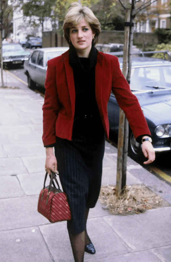 Princess Diana will be always remembered as a real fashion icon. - Soulla